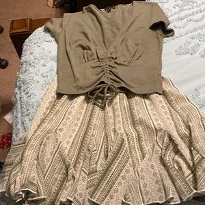 Forever 21. Top S. Skirt XS. Brand never. Never worn.